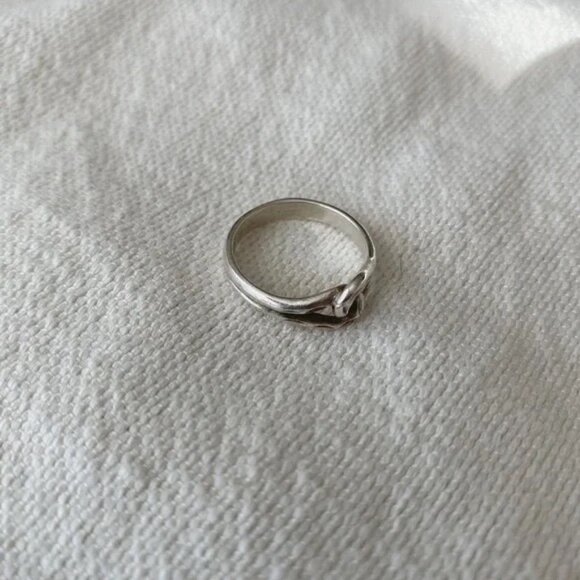 Vintage Sterling Silver Etched Love Knot Ring sz 6.25 - Picture 3 of 4